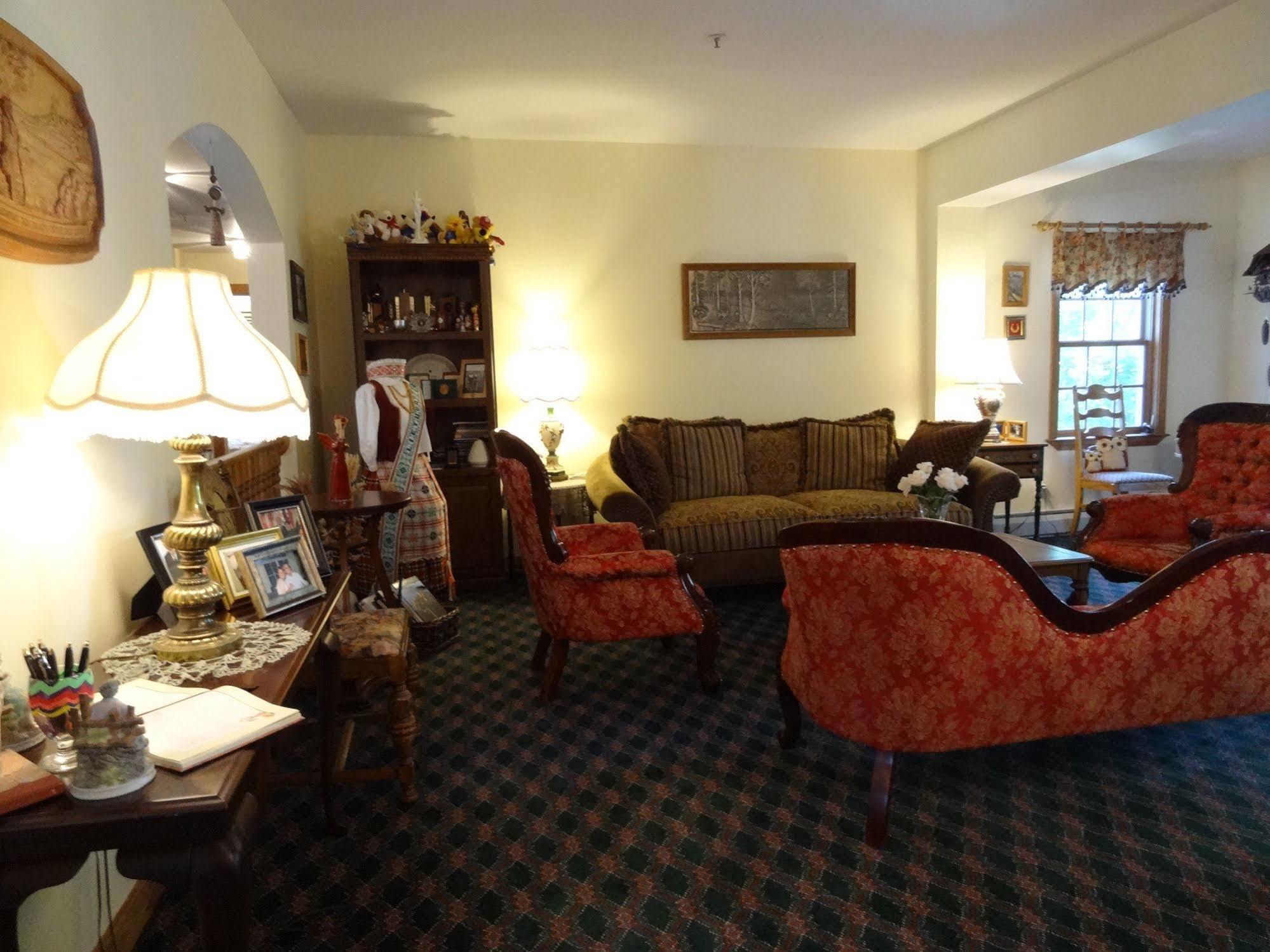 Williston Village Inn Burlington Eksteriør bilde